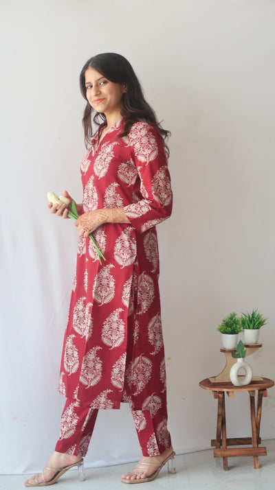 Soothing Rosewood Delight V-Neck Suit Set