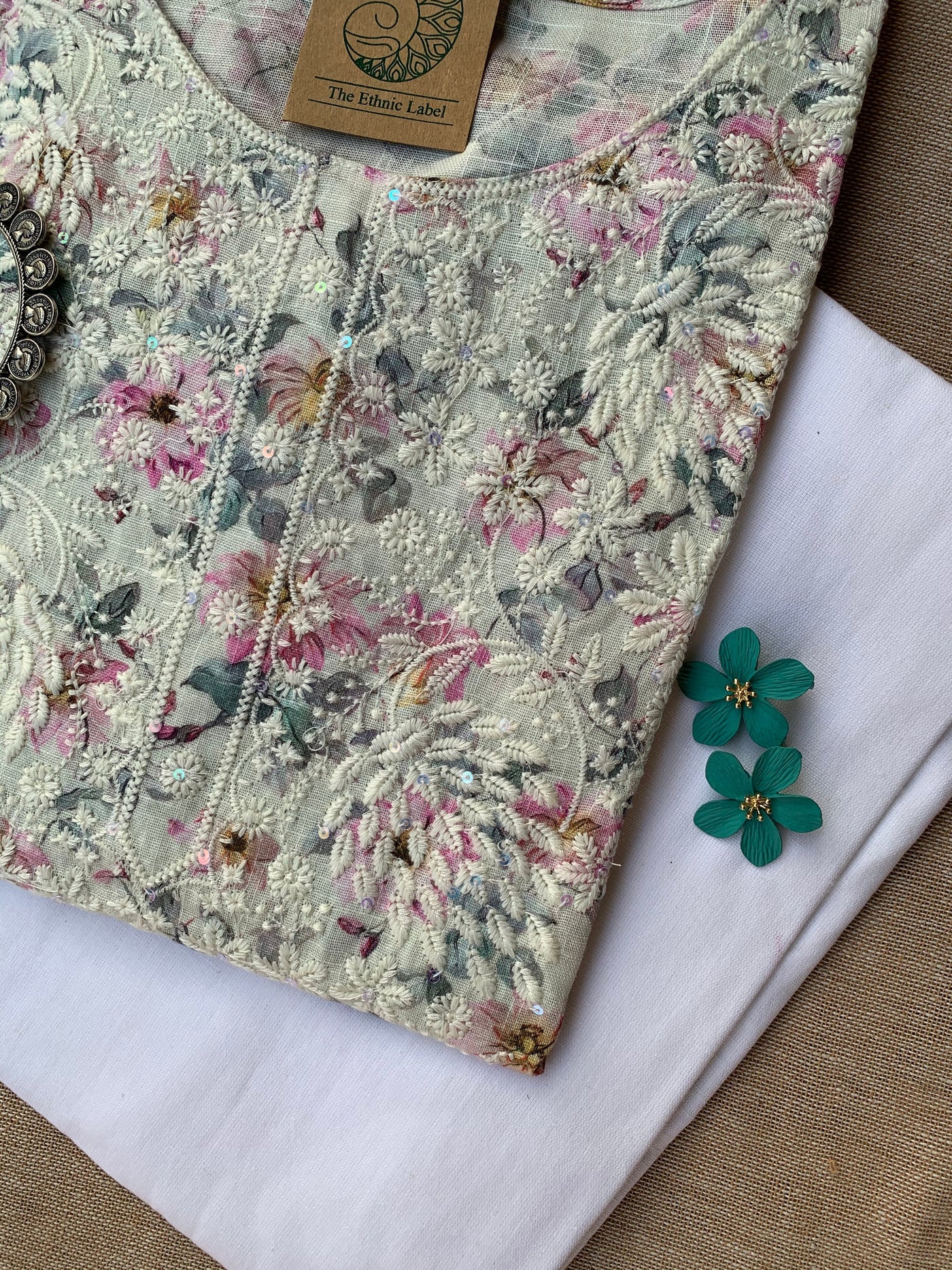 "Aaloka" Chikankari Kurta with Pants (2pc) - Big Size